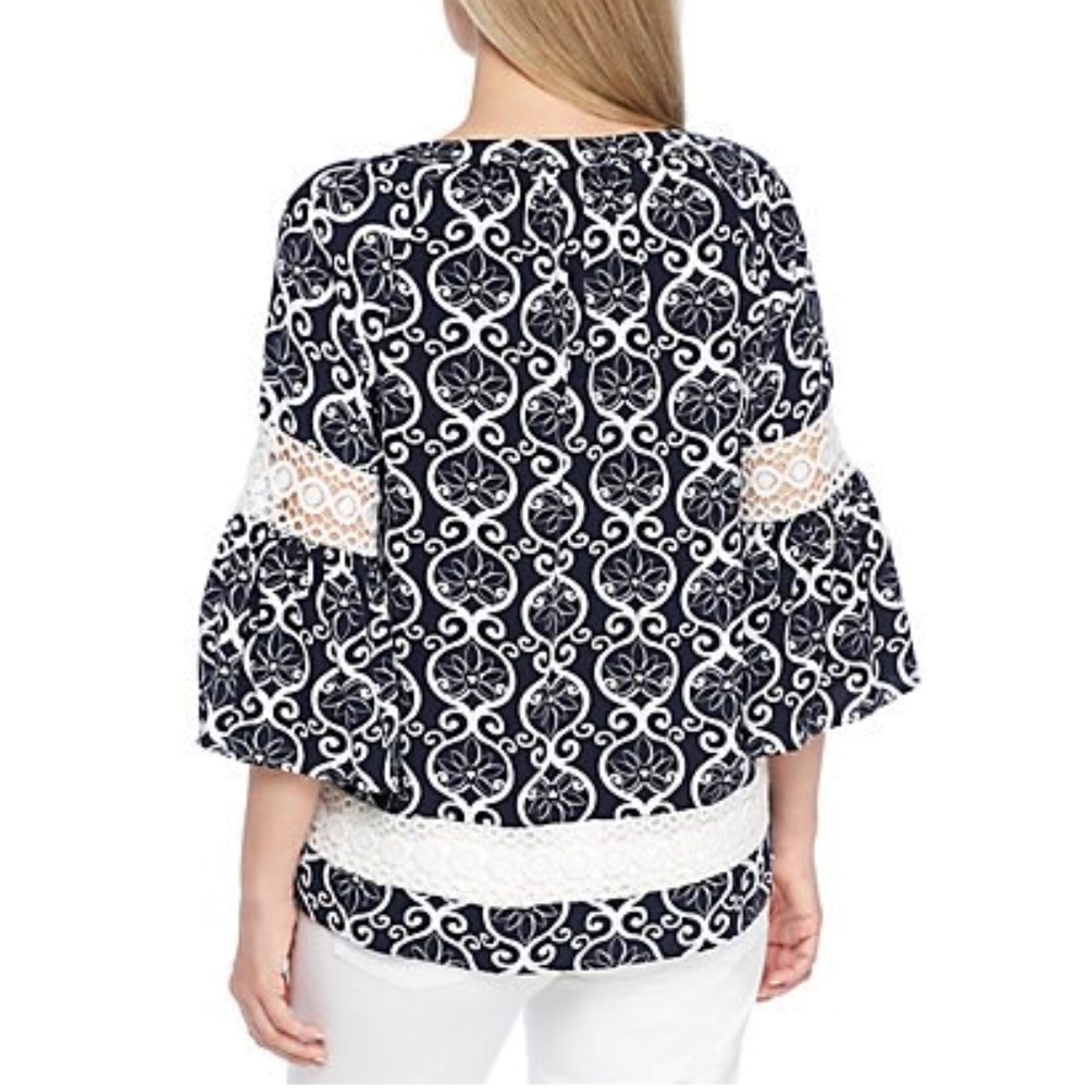 Navy Blue/White Summer Shirt Size SP Crown & Ivy - Picture 2 of 8